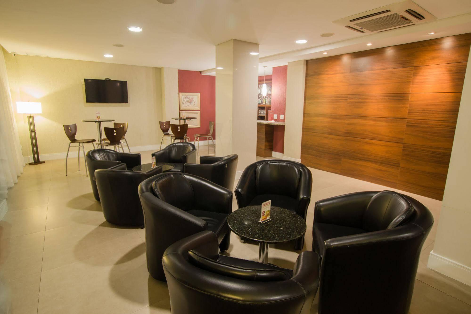 Hotel Sj Executive - San Juan
